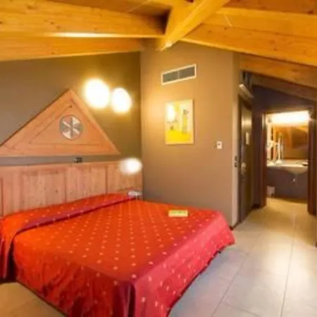 Smeraldo Hotel