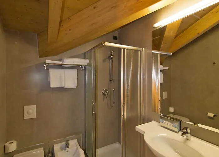 Smeraldo 3* Sirmione