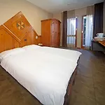 Smeraldo Отель 3*