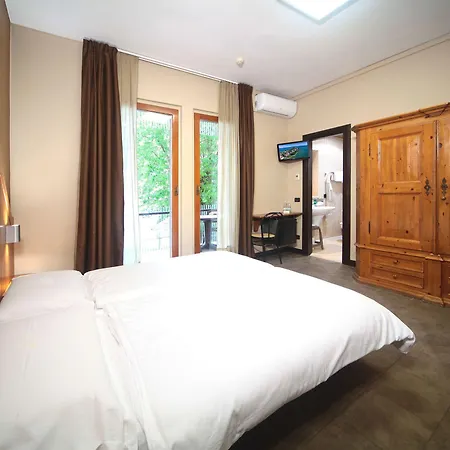 Smeraldo Hotel 3*